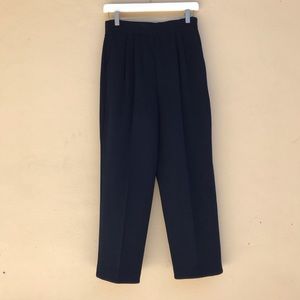 St John Navy knit pleated pant size 10